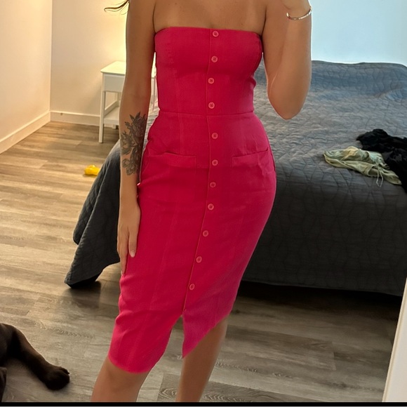 Reformation linen dress , no tags , but I didn’t we it at all - Picture 5 of 8